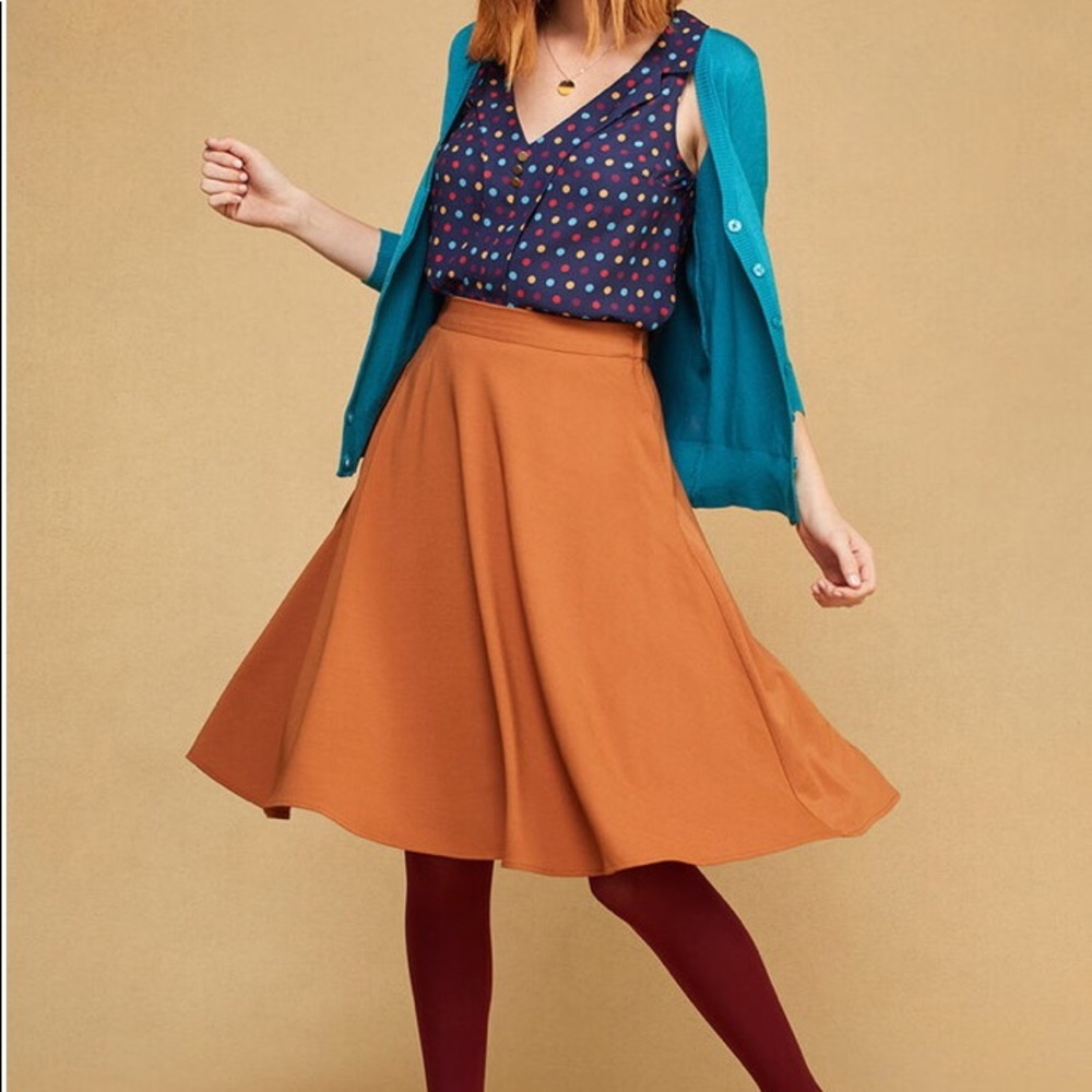 Modcloth Just This Sway A-line midi skirt. New!